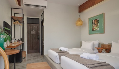 Habitación de diseño con 2 camas individuales