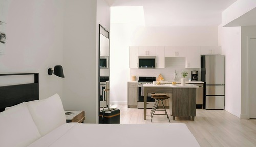 Estudio superior, 1 cama de matrimonio grande