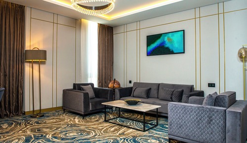 Suite ejecutiva, 1 cama de matrimonio grande, Acceso al salón del club