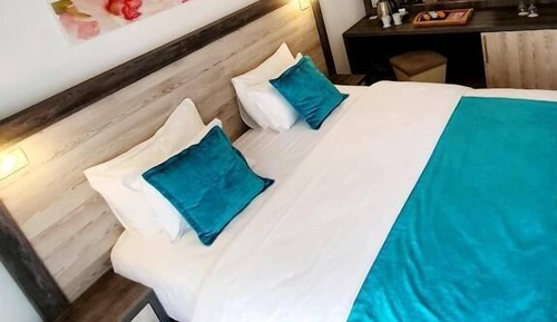 Standard Double/ Twin Room, Block B by Momentum