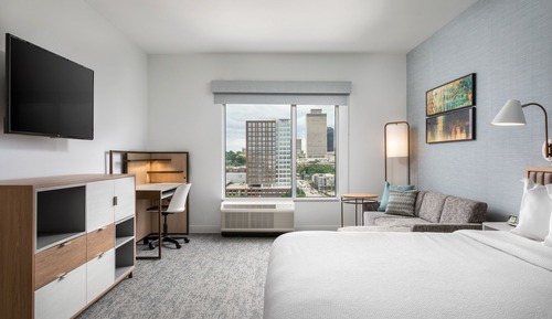 Estudio, 1 cama de matrimonio grande, vistas a la ciudad (Mobility Accessible, Tub)