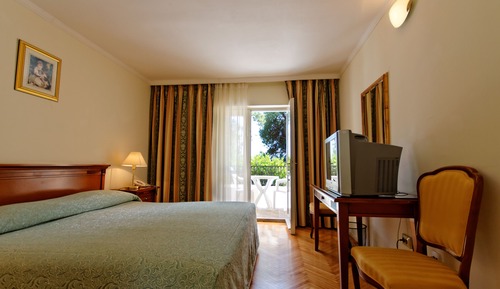 Habitación Confort con 1 cama doble o 2 individuales, vistas al mar (Terrace or Balcony)