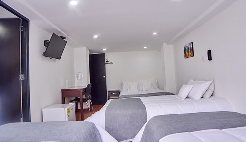 Habitación cuádruple estándar