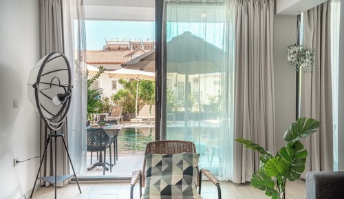 Suite Deluxe, vistas a la piscina