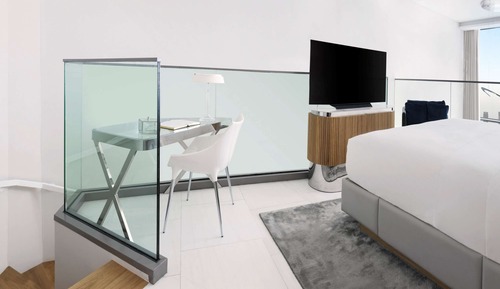 Estudio, 1 cama de matrimonio grande, balcón (Urban Living)