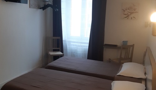 Habitación estándar con 2 camas individuales