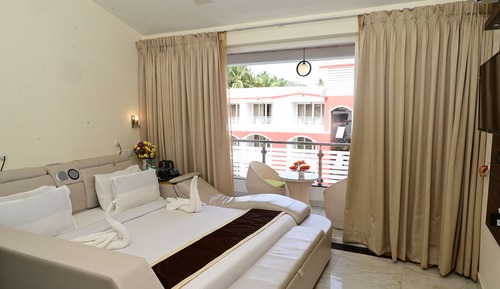 Premium Pool View Room with Balcony