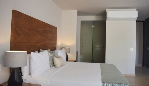 Loft de lujo, 1 habitación, balcón, vistas al jardín