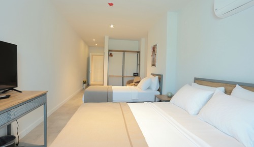 Habitación triple Deluxe