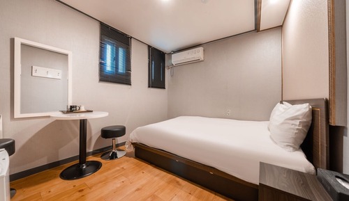 Room (Standard A(PC))