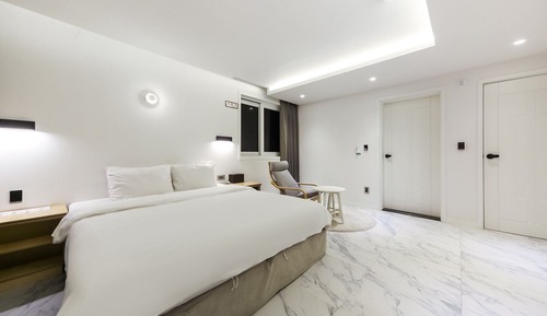 Room (Junior Suite)