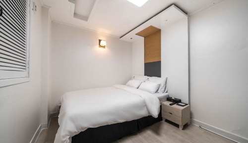 Room (Standard double)