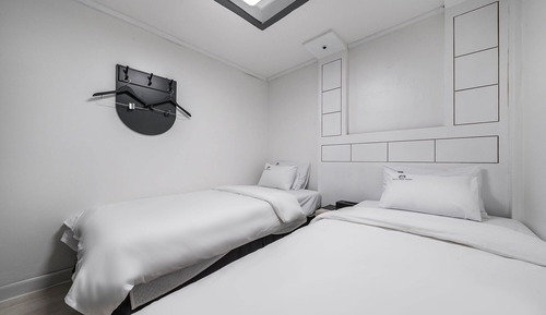 Room (Standard Twin (Exclusive))