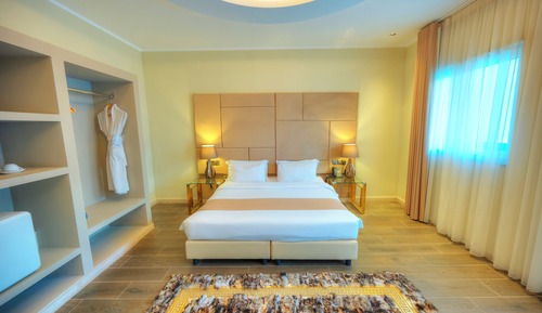 Suite estudio (Premium Suite with Plunge Pool)