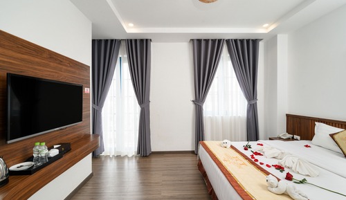 Habitación Deluxe doble, 1 cama doble, balcón, vistas a la ciudad
