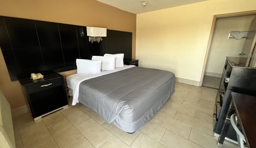 Habitación estándar, 1 cama de matrimonio grande (Tile)
