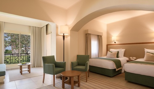 Superior Twin Room, Garden View