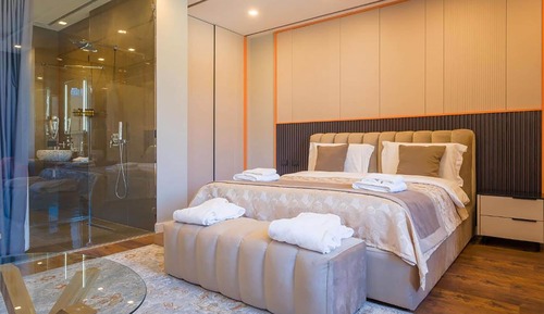 Suite junior, balcón