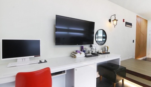 Room (Premium Suite)