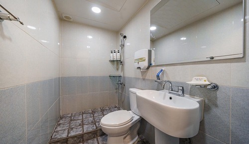Room (Ondol room)