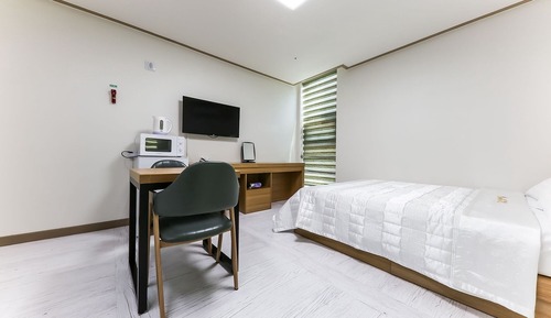 Room (Standard room)