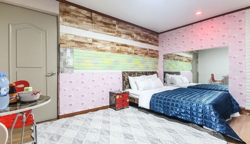 Room (Special Room)