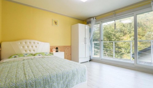 Room (Emerald Home (Unshared House Duplex S)