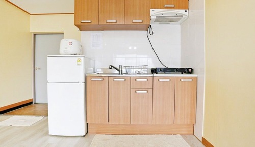 Room (Lemon Room 2F)