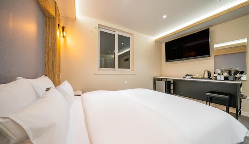 Room (Standard room)