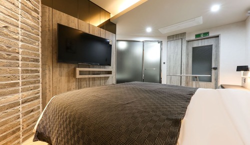 Room (Deluxe room)