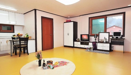 Room (Annex A)
