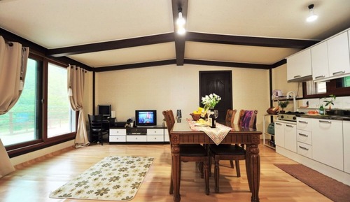 Room (Main building)
