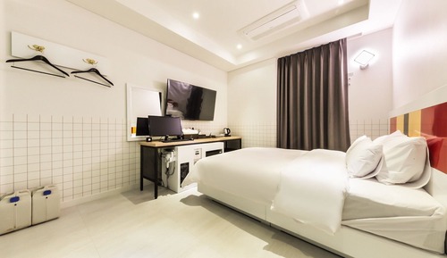 Room (Standard (walk-in only))