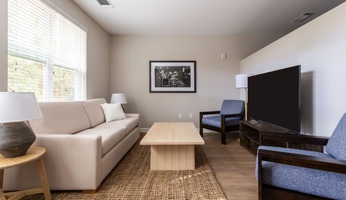 Estudio básico, no fumadores, acceso a la piscina (Self Check-in with Virtual Front Desk)