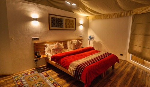 Chalet Deluxe, 1 cama doble, vistas a la montaña