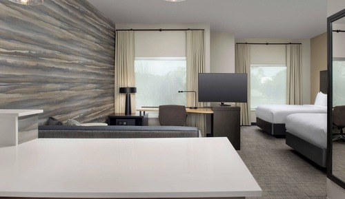 Estudio, varias camas, vistas al jardín (Hearing Accessible)