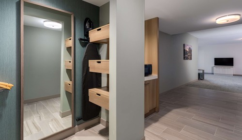 Habitación, 2 camas de matrimonio, accesible para personas con discapacidad, bañera