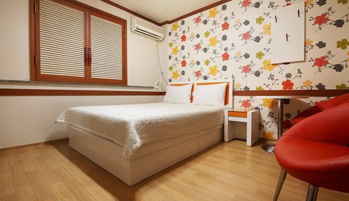 Room (Standard Room)
