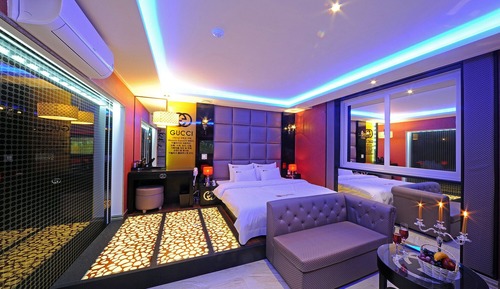 Room (Special Room)