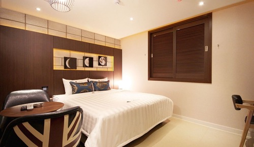 Room (Standard (OTT Bathtub))