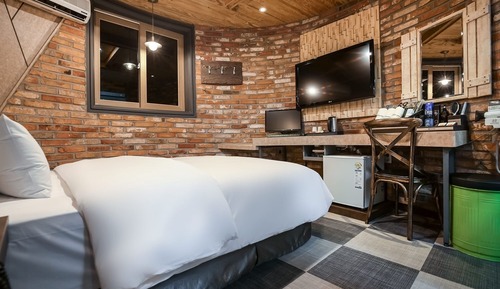 Room (Standard (OTT))