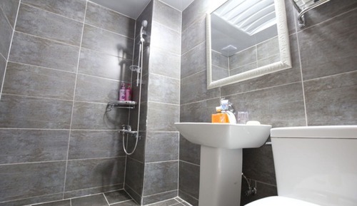 Room (Ondol Small (For room rates in July a)