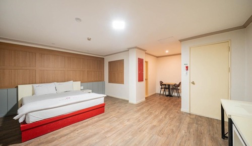 Room (Special Room)