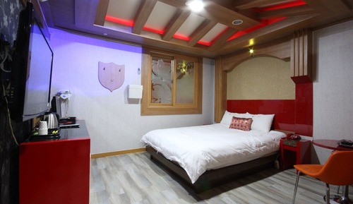 Room (Standard Room)