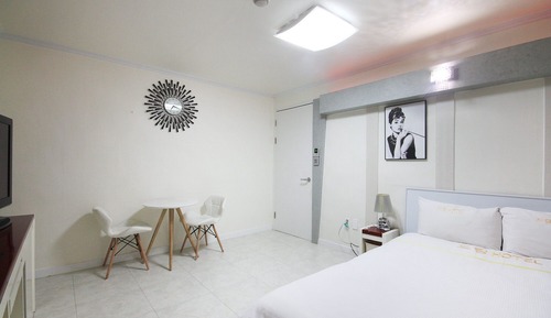 Room (Special room ((Netflix+Disney Plus+75)