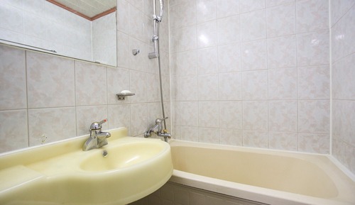 Room (Standard Room A (Free viewing of Netf)