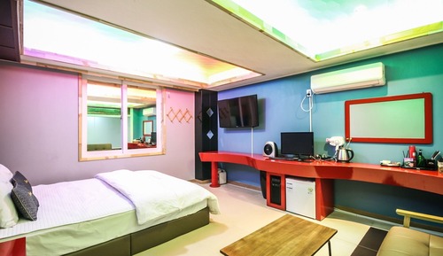 Room (VIP)