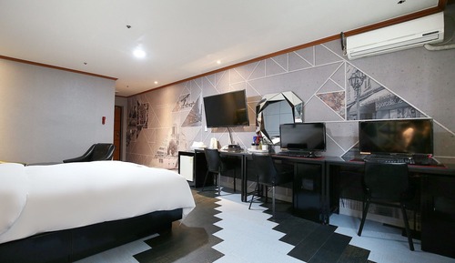 Room (Special room)