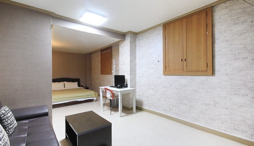 Room (Special Room)