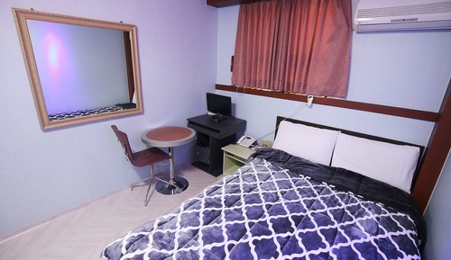 Room (Standard)